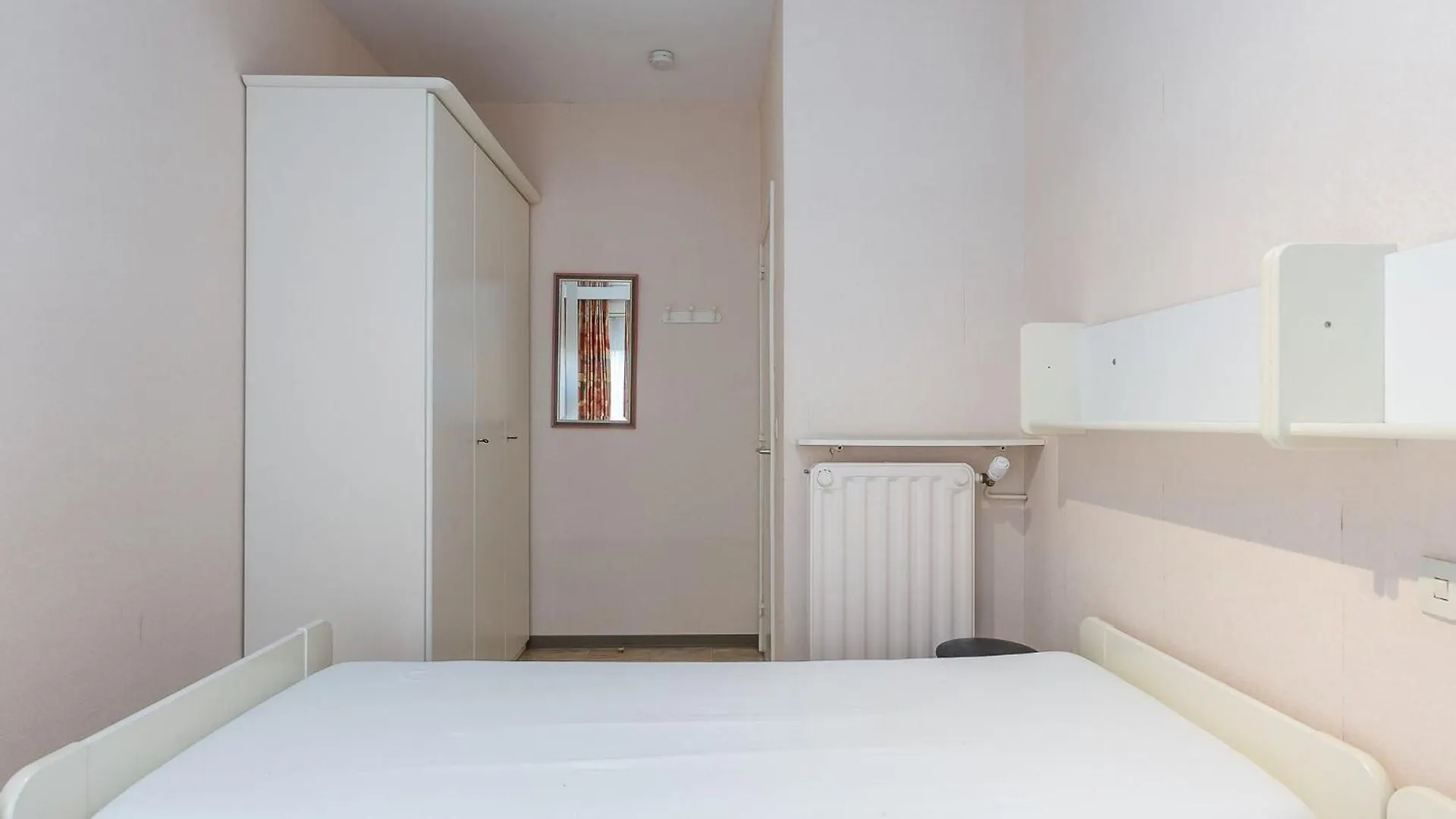 Cosy Apartment With Sunny Terrace Middelkerke