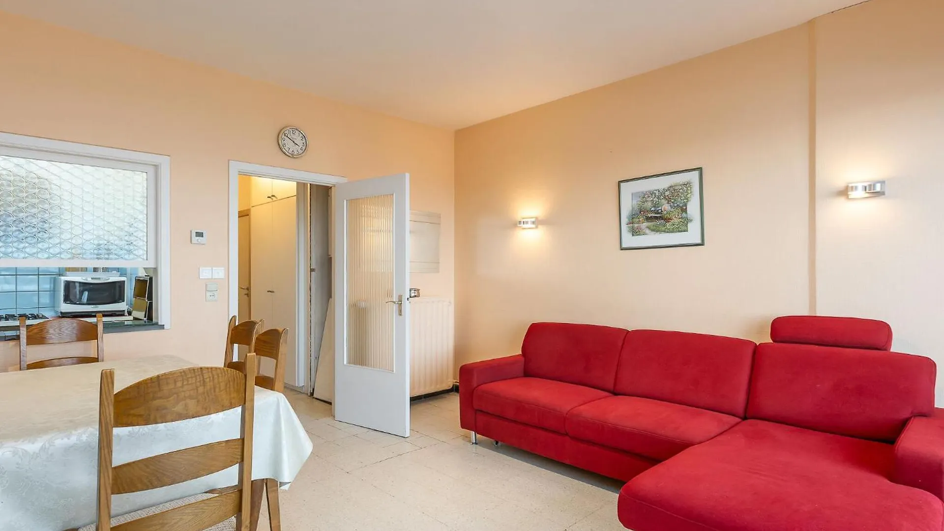 Cosy Apartment With Sunny Terrace contacts