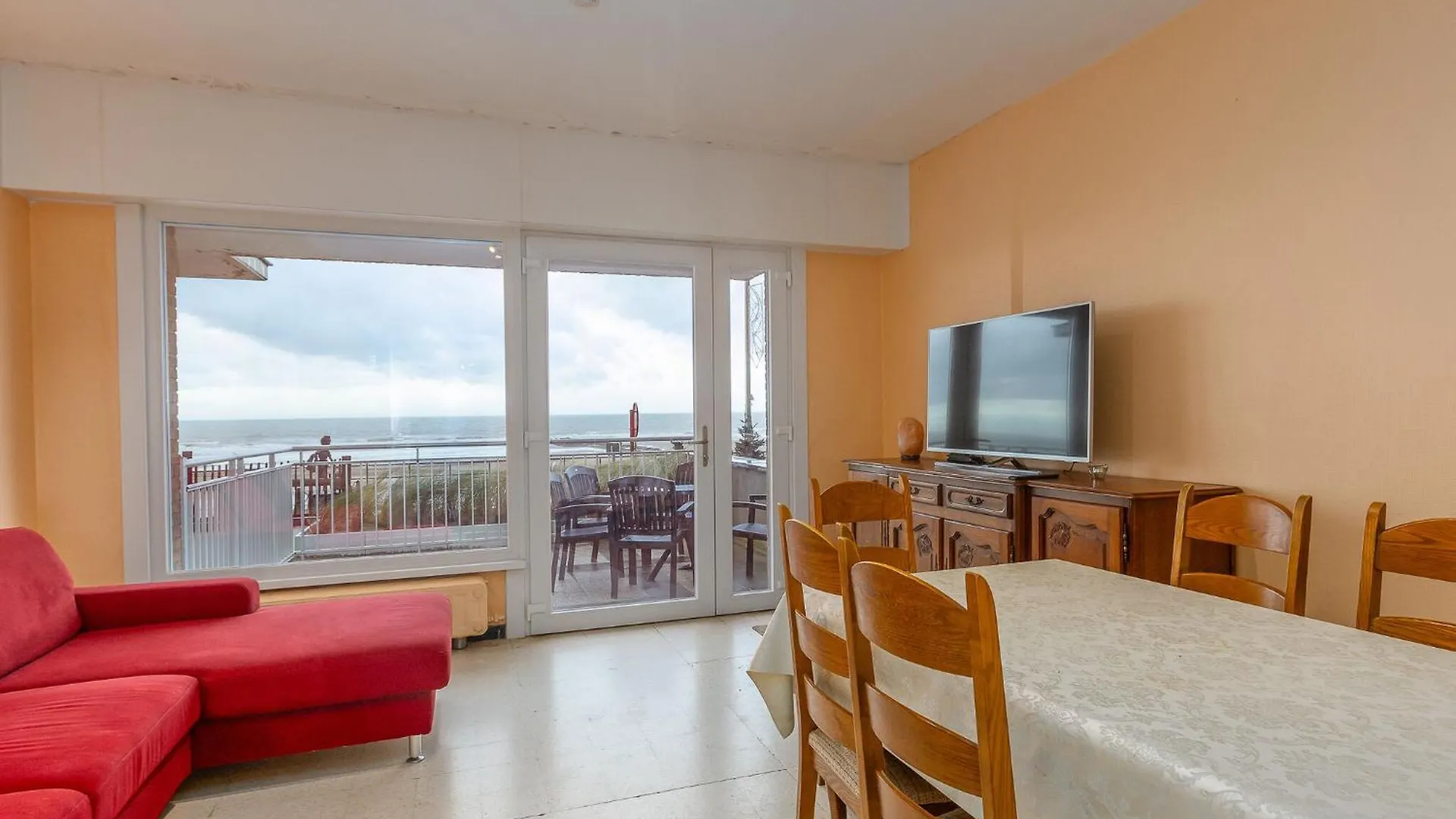 Cosy Apartment With Sunny Terrace Middelkerke